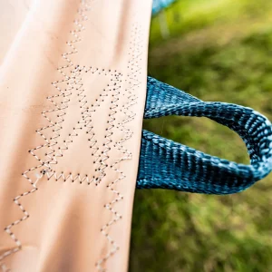 677bd9d2f2650-a7eeccaec4f0649fadedc9e13363e6a5a869a53a_stretch_tent_loop_outsi